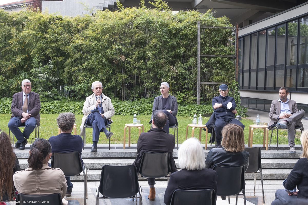 _DSF4078.jpg - 04/05/2021. Torino. Apertura della mostra delle opere di Francesco Barocco, Riccardo Baruzzi, Luca Bertolo, Flavio Favelli, Diego Perrone.  Nella foto un momento della presentazione della mostra alla stampa.