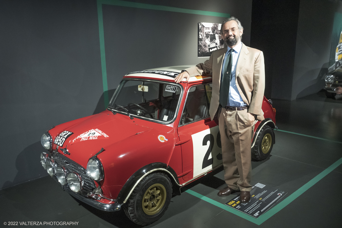 _DSF4786.jpg - 26/10/2022. Torino. Si Ã¨ inaugurata al Mauto The Golden Age Of Rally, viaggio nellâ€™epoca dâ€™oro di questa disciplina sportiva attraverso un'esposizione inedita nel panorama internazionale, che porta per la prima volta in mostra, dal 27 ottobre 2022 al 2 maggio 2023, una delle collezioni piÃ¹ importanti al mondo, quella della Fondazione Gino Macaluso per lâ€™Auto Storica. Nella foto Stefano Macaluso curatore introduce alla visita della mostra