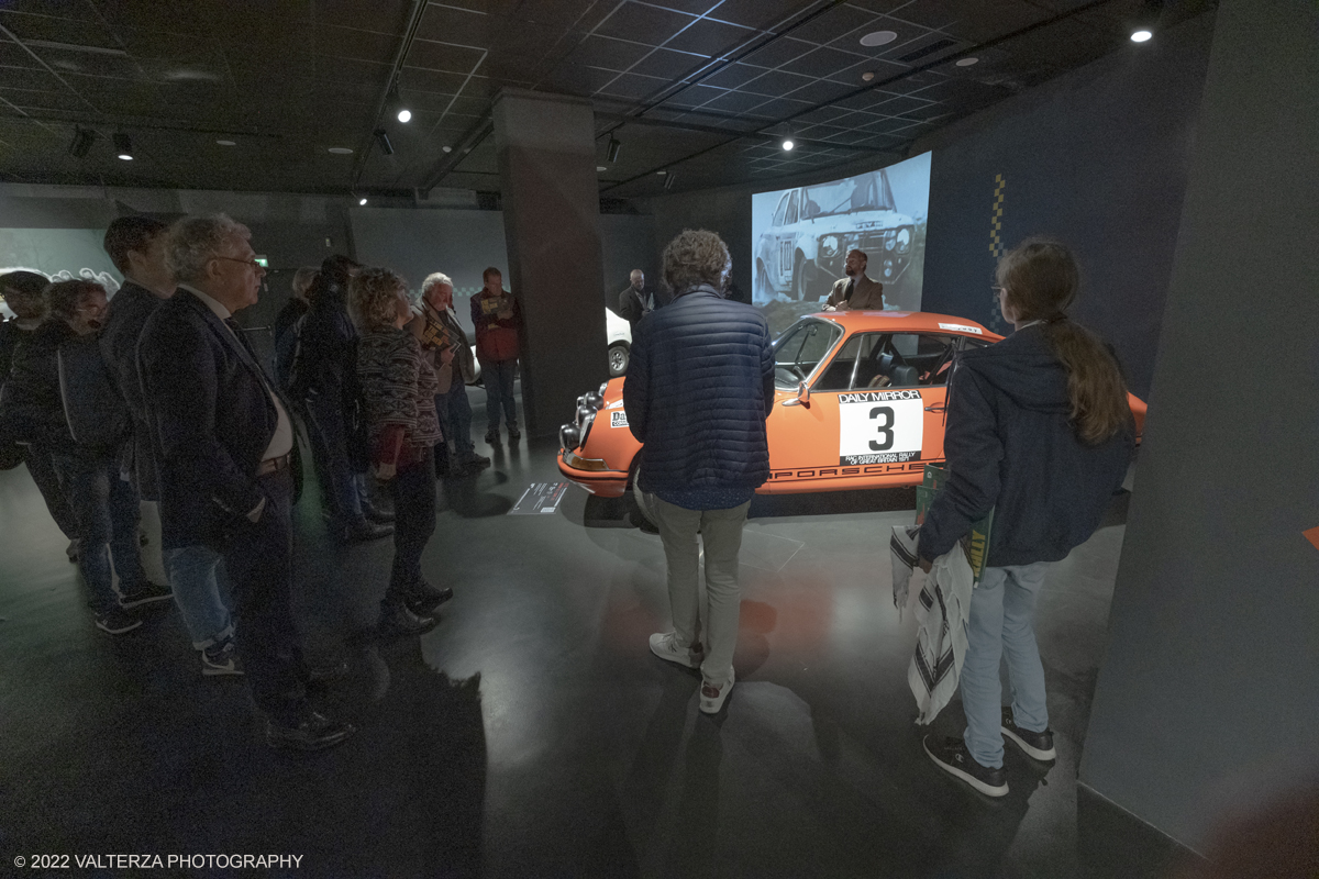 _DSF4856.jpg - 26/10/2022. Torino. Si Ã¨ inaugurata al Mauto The Golden Age Of Rally, viaggio nellâ€™epoca dâ€™oro di questa disciplina sportiva attraverso un'esposizione inedita nel panorama internazionale, che porta per la prima volta in mostra, dal 27 ottobre 2022 al 2 maggio 2023, una delle collezioni piÃ¹ importanti al mondo, quella della Fondazione Gino Macaluso per lâ€™Auto Storica. Nella foto visita alla mostra guidata dal curatore Stefano Macaluso