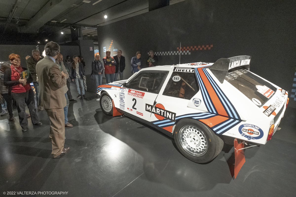 _DSF5020.jpg - 26/10/2022. Torino. Si Ã¨ inaugurata al Mauto The Golden Age Of Rally, viaggio nellâ€™epoca dâ€™oro di questa disciplina sportiva attraverso un'esposizione inedita nel panorama internazionale, che porta per la prima volta in mostra, dal 27 ottobre 2022 al 2 maggio 2023, una delle collezioni piÃ¹ importanti al mondo, quella della Fondazione Gino Macaluso per lâ€™Auto Storica. Nella foto visita alla mostra guidata dal curatore Stefano Macaluso