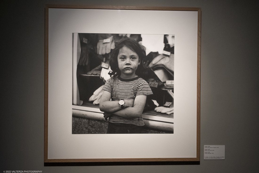 _DSF3400.jpg - 09/02/2022. Torino. Lâ€™esposizione si prefigge di raccontare aspetti sconosciuti o poco noti della misteriosa vicenda umana e artistica di Vivian Maier, approfondendo nuovi capitoli o proponendo lavori finora inediti, come la serie di scatti realizzati durante il suo viaggio in Italia, in particolare a Torino e Genova, nellâ€™estate del 1959. Nella foto immagini della sezione dedicata all'infanzia