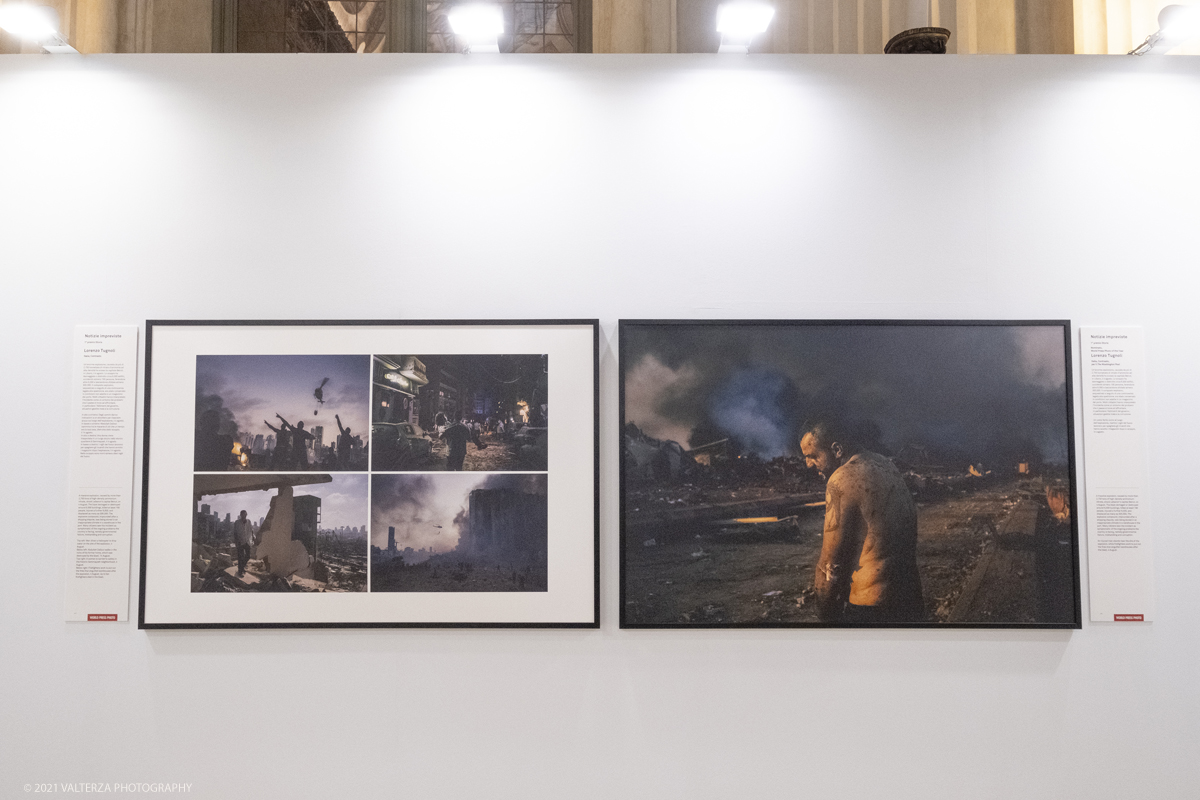 _DSF4927.jpg - 7/05/2021. Torino. Palazzo Madama ospita l'anteprima nazionale della mostra World Press Photo 2021. Nella foto immagini 1Â° premio, nella sezione "Storie - Notizie Impreviste", per Lorenzo Tugnoli, Italia