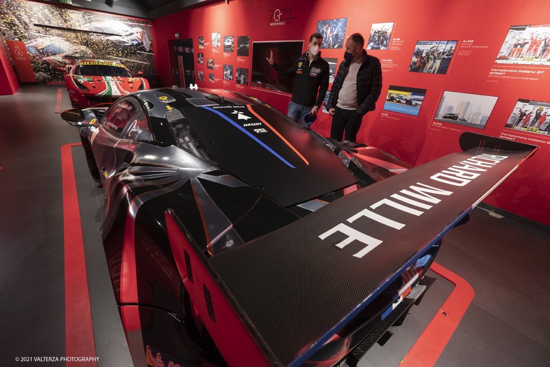 _DSF1322.jpg - 05/01/2022. Maranello. il Museo Ferrari di Maranello con il nuovo settore â€œGT 2021, a memorable yearâ€� che celebra lâ€™anno piÃ¹ vincente della storia di Ferrari nelle competizioni GT. Nella foto la nuova mostra â€œGT 2021, a memorable yearâ€� le due 488 GTE N.83 e N.51 mattatrici nelle gare di Endurance