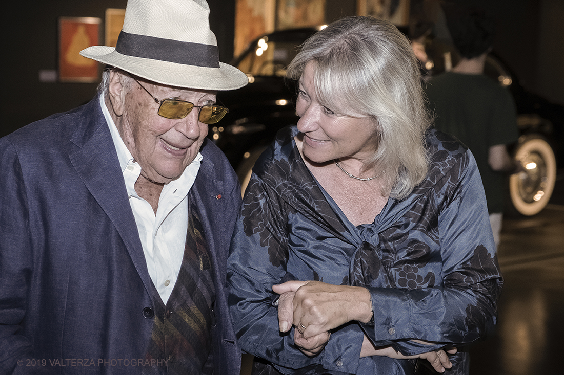 _DSF0340.jpg - 11/07/2019. Torino. Nuovo allestimento al MAUTO, un omaggio al cavaliere dell'arte in occasione dei suoi novant'anni. Nella foto il maestro Ezio Gribaudo in visita alla mostra accompagnato dalla direttrice Mariella Mengozzi.