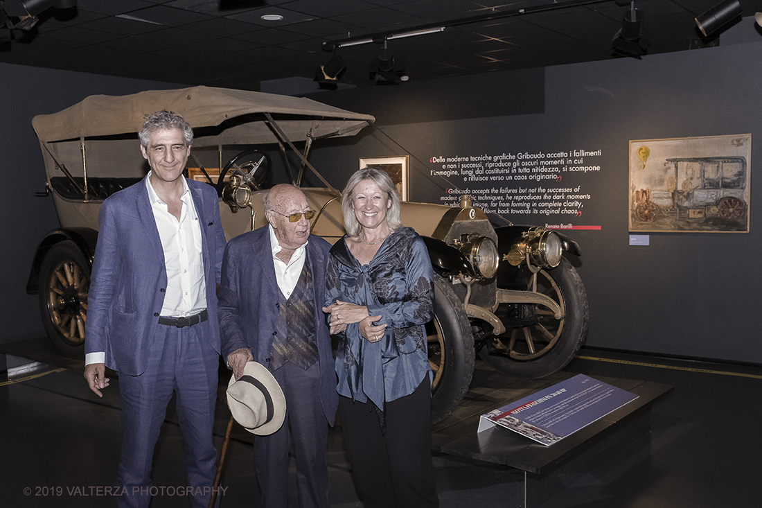 _DSF0349.jpg - 11/07/2019. Torino. Nuovo allestimento al MAUTO, un omaggio al cavaliere dell'arte in occasione dei suoi novant'anni. Nella foto Ezio Gribaudo al centro con Benedetto Camerana presidente del Mauto e la direttrice Mariella Mengozzi.