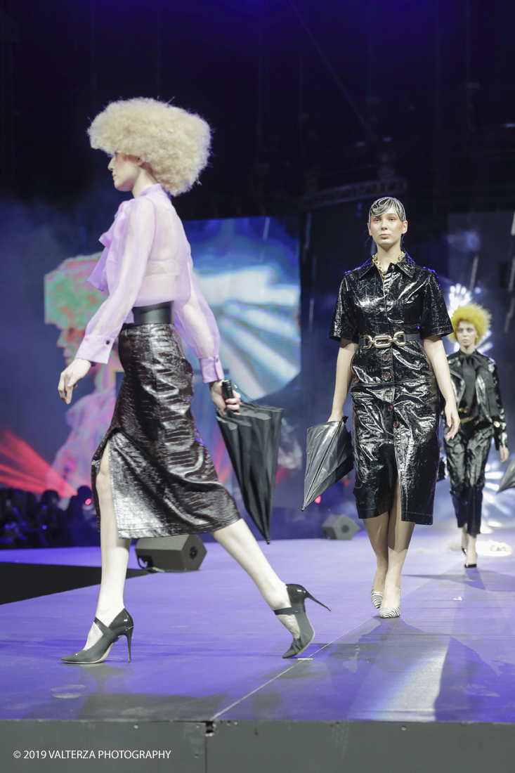 _G3I1385.jpg - 17/11/2019. Torino. Gli On Hair Show nascono dieci anni fa dallâ€™esperienza nel settore di Cosmoprof Worldwide Bologna. Oggi rappresentano l'unico evento italiano interamente dedicato agli hairstylist. Nella foto lo Show di Trevor Sorbie Art Team