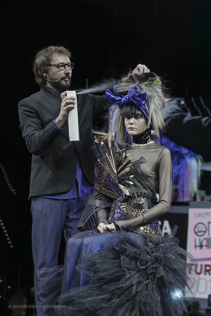 _G3I4149.jpg - 17/11/2019. Torino. Gli On Hair Show nascono dieci anni fa dallâ€™esperienza nel settore di Cosmoprof Worldwide Bologna. Oggi rappresentano l'unico evento italiano interamente dedicato agli hairstylist. Nella foto  ESTETICA MASTER CLASS by Dmitry Vinokurov