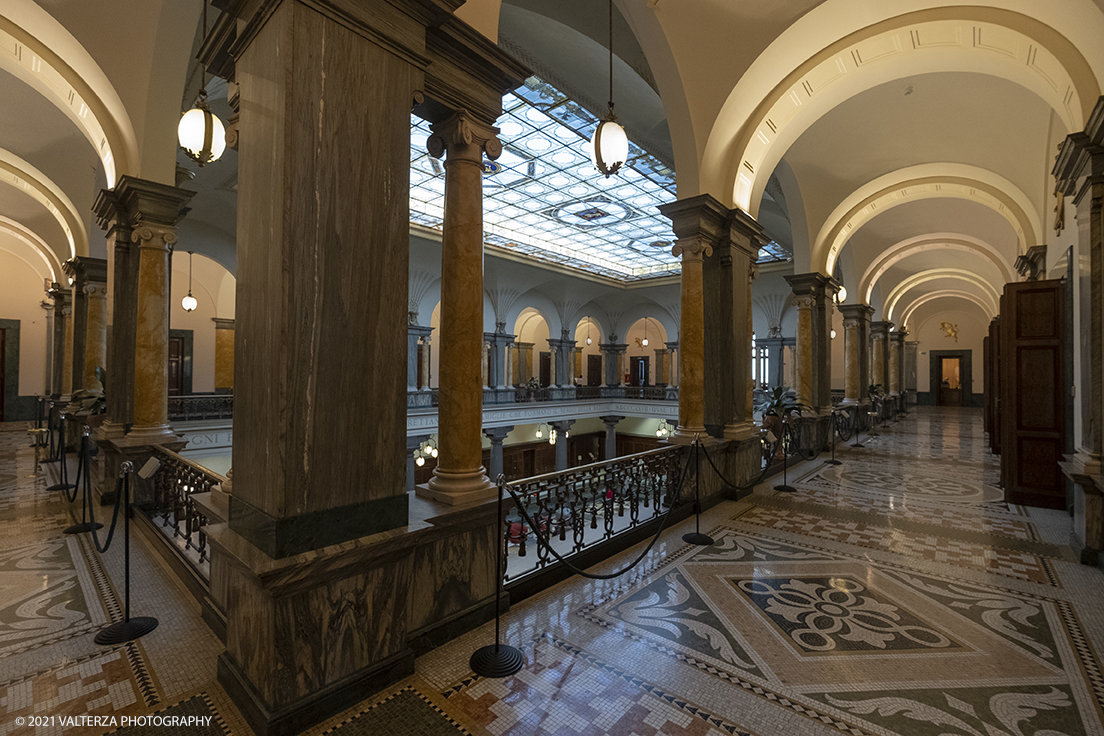 _DSF0957.jpg - 08/10/2021. Torino. La grande bellezza del secentesco Palazzo Perrone di San Martino, considerato dagli studiosi un unicum nel panorama dellâ€™architettura e delle arti figurative della cittÃ , si svela al pubblico grazie a un libro . Nella foto galleria lato sud-ovest