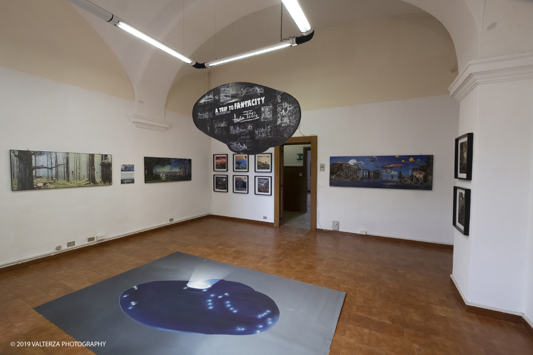 _DSF9902.jpg - 30/10/2019. Torino.  questâ€™anno la quarta fiera dâ€™arte contemporanea ha lanciato la call for artists â€œMultiversityâ€œ: stavolta lâ€™invito per gli artisti Ã¨ stato quello di interpretare la pluralitÃ  di mondi (immaginari o reali) e la moltiplicazione dei punti di vista attraverso il linguaggio dellâ€™Arte.Nella foto: sezione I.C.S. opere di Andrea Felice Art & Design.