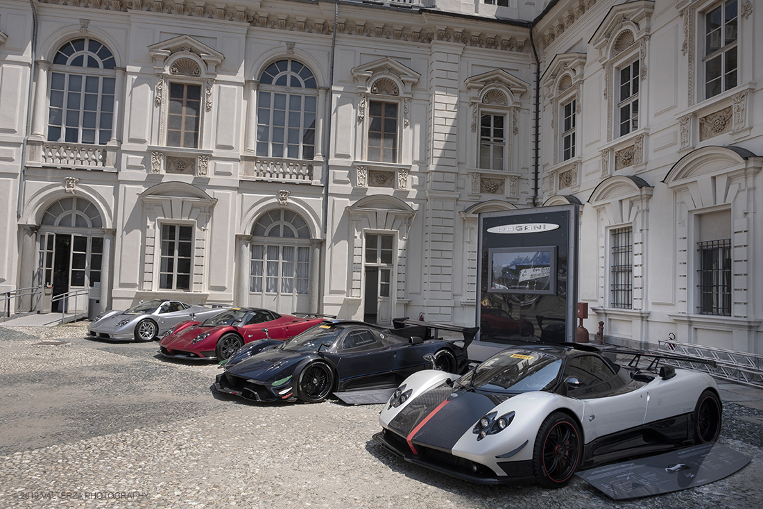 DSCF9643.jpg - 19/06/2019. Torino, apertura al Parco del Valentino dell'edizione record del Motor Show con la partecipazione di 54 brand e numerosi eventi dedicati al mondo dell'auto nell'arco di 5 giorni. Nella foto le quattro  Supercar Pagani in mostra nel cortile del Castello del Valentino