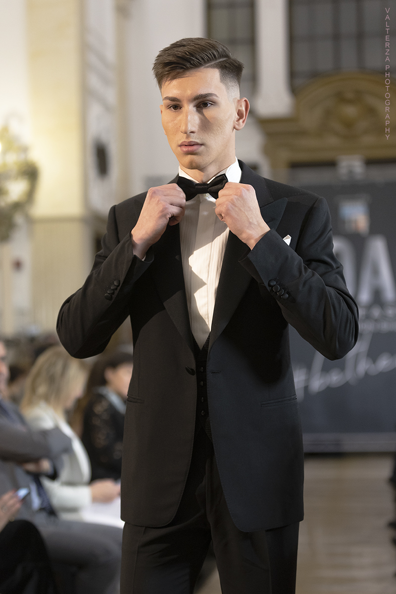 _G3I5363.jpg - 23/11/2019. Torino. Una serata all'insegna dell'eleganza e dello Stile per premiare i migliori stilisti. Nella foto una creazione Sartoria Robu â€” with HOAS at Palazzo della Luce.