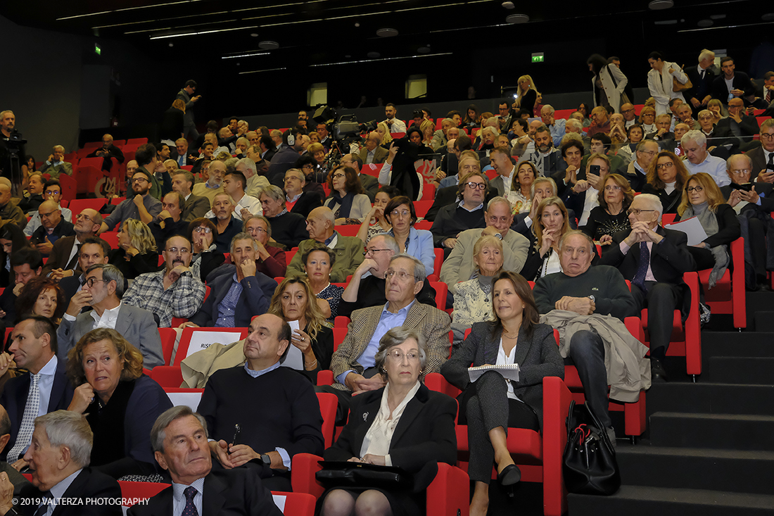 _DSF1208.jpg - 15/10/2019. Torino. Matita d'oro 2019. Anche quest'anno il Mauto ha assegnato i suoi prestigiosi premi al mondo dell'automobile. Nella foto l'auditorium del Mauto affollato per l'occasione.