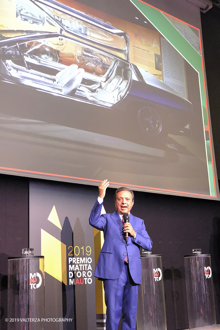 _DSF1298.jpg - 15/10/2019. Torino. Matita d'oro 2019. Anche quest'anno il Mauto ha assegnato i suoi prestigiosi premi al mondo dell'automobile. Nella foto  Lâ€™importante premio del Museo dellâ€™Automobile di Torino, la Matita d'Oro, va a Marcello Gandini, designer di supercar come la Lamborghini Miura e la Lancia Stratos. Ritira il premio la figlia Marzia Gandini causa indisposizione del Maestro