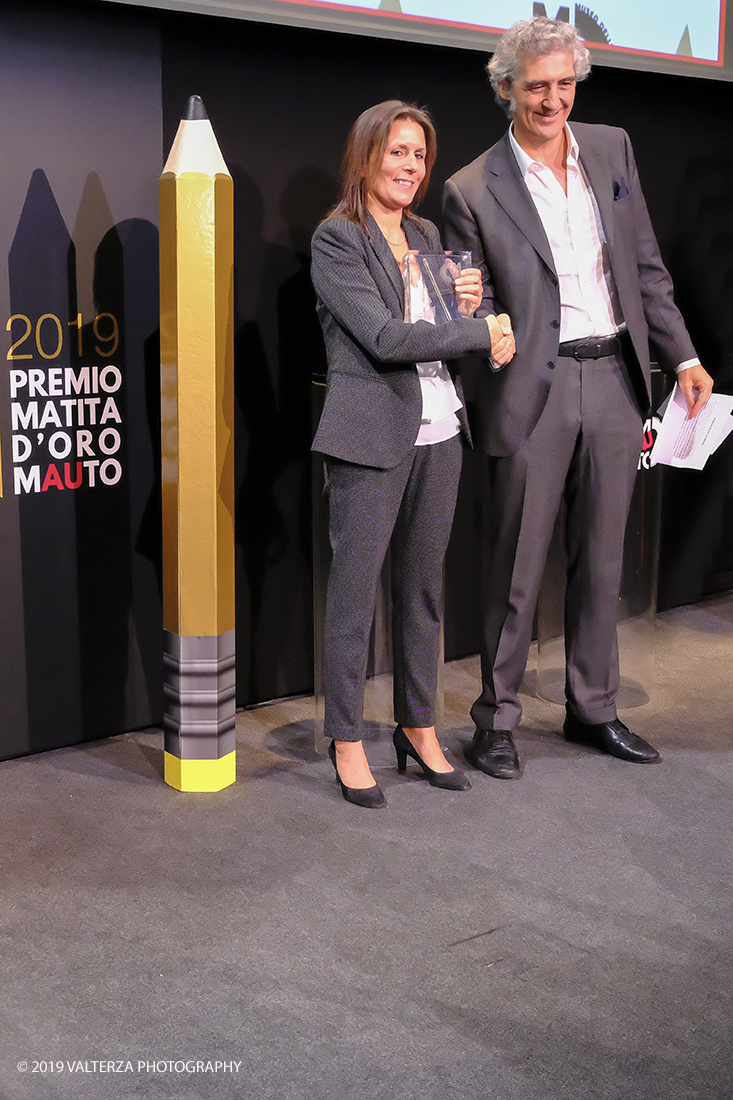 _DSF1342.jpg - 15/10/2019. Torino. Matita d'oro 2019. Anche quest'anno il Mauto ha assegnato i suoi prestigiosi premi al mondo dell'automobile. Nella foto  Lâ€™importante premio del Museo dellâ€™Automobile di Torino, la Matita d'Oro, va a Marcello Gandini, designer di supercar come la Lamborghini Miura e la Lancia Stratos. Ritira il premio la figlia Marzia Gandini causa indisposizione del Maestro