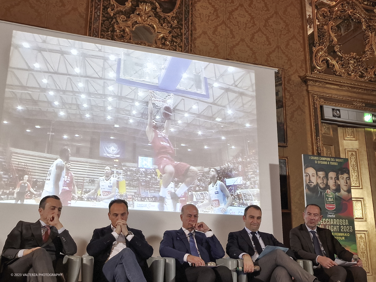 20230202_162135.jpg - 02/02/2023. Torino . Si svolgeranno dal 15 al 19 febbraio le Frecciarossa Final Eight, appuntamento che permetterÃ  alle otto squadre migliori del girone d'andata del campionato di basket di sfidarsi al Pala Alpitour per alzare al cielo la Coppa Italia. Nella foto un momento della conferenza stampa