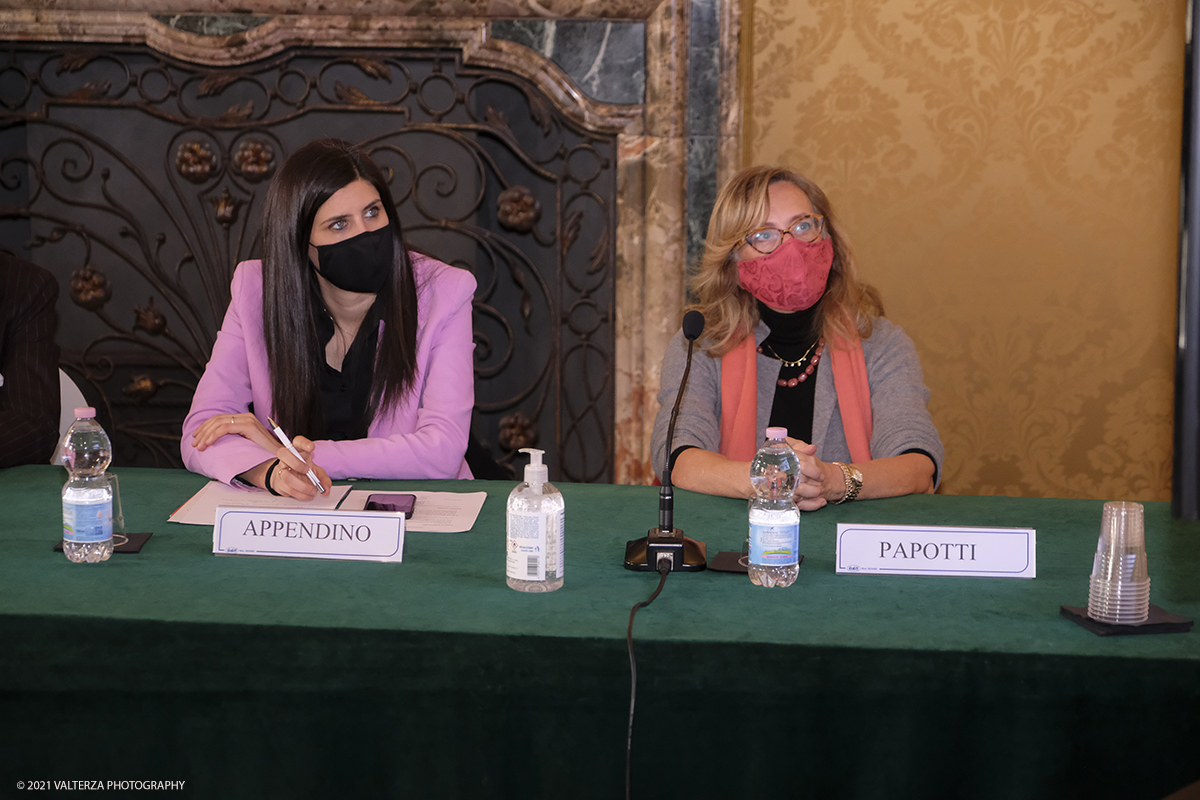 _DSF0840.jpg - 17/02/2021. Torino. Presentazione in streaming del progetto di restauro per Palazzo Madama. Nella foto Chiara Appendino e Luisa Papotti