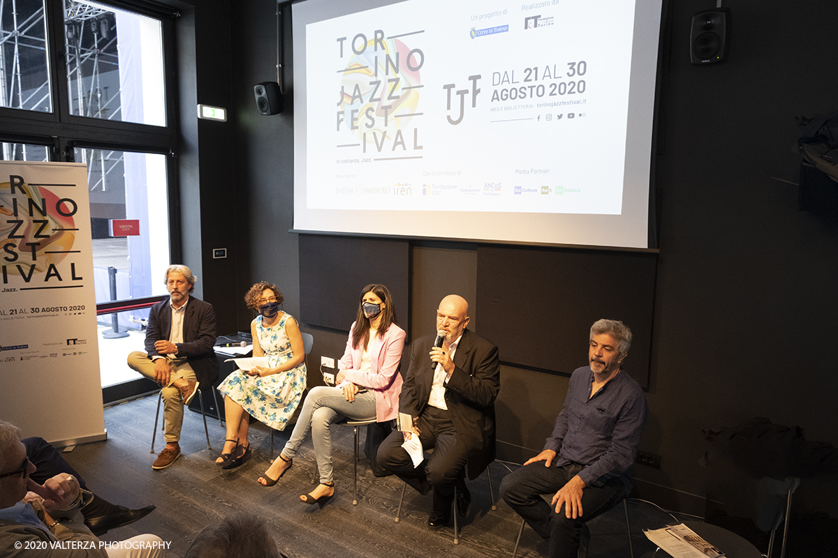 _DSF3541.jpg - 24/07/2020.Torino. Ostello Combo. Dal 21 al 30 agosto il cortile di Combo ospiterÃ  dieci concerti di un'edizione speciale del Torino Jazz Festival, il cui programma comprende grandi nomi della scena jazzistica italiana, oltre ad alcuni ospiti internazionali.