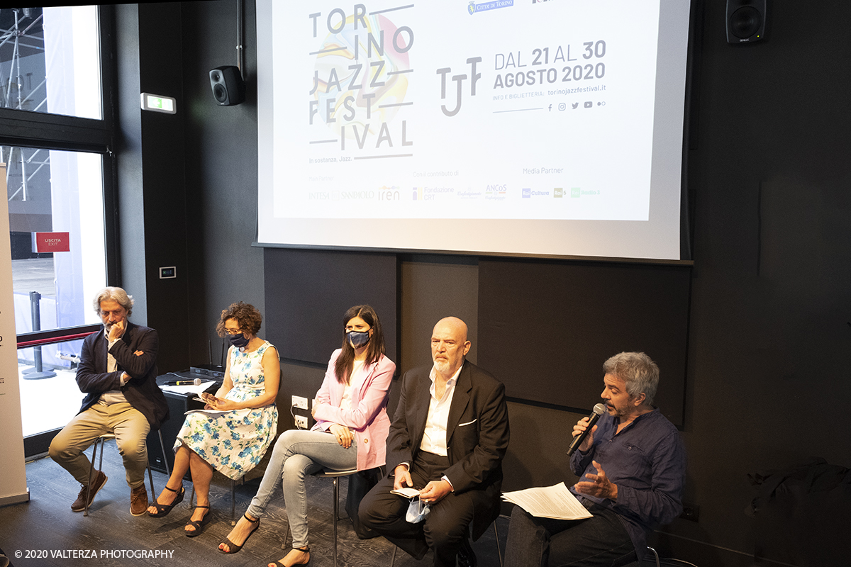 _DSF3559.jpg - 24/07/2020.Torino. Ostello Combo. Dal 21 al 30 agosto il cortile di Combo ospiterÃ  dieci concerti di un'edizione speciale del Torino Jazz Festival, il cui programma comprende grandi nomi della scena jazzistica italiana, oltre ad alcuni ospiti internazionali.