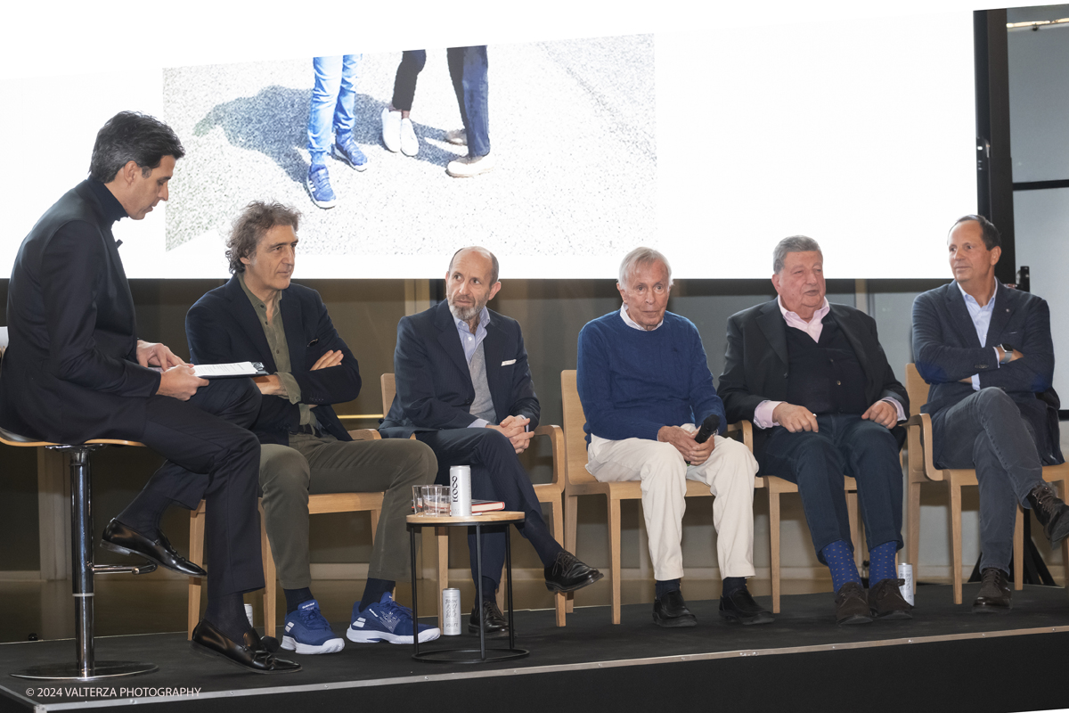 _DSF1331.jpg - Turin, Italy. 7th December, 2024.  Riccardo Ronchi, Benedettp Camerana, Luca Napolitano, Cesare Fiorio, Franco Liistro and Cristiano Fiorio, attend the presentation of Cristiano Fiorio's book  â€œCesare Fiorio Stratosfericoâ€� at the National Automobile Museum in Turin