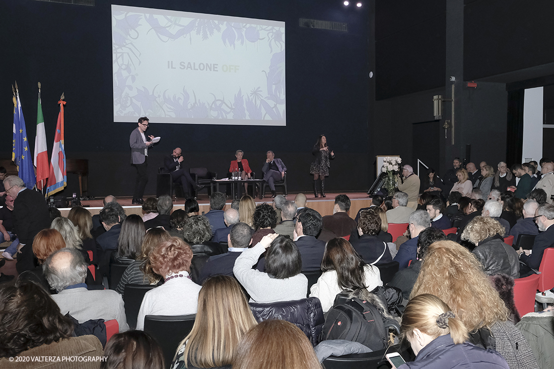 _DSF5903.jpg - 18/02/2020. Torino. Cinque giorni di dialogo intorno ai libri e alla lettura, per immaginare il futuro dellâ€™umanitÃ  e del mondo con oltre 2.000 tra scrittori, filosofi, scienziati, artisti, economisti e pensatori contemporanei. Nella foto un momento della presentazione del programma del Salone da parte di  Nicola Lagioia, direttore editoriale del Salone Internazionale del Libro di Torino