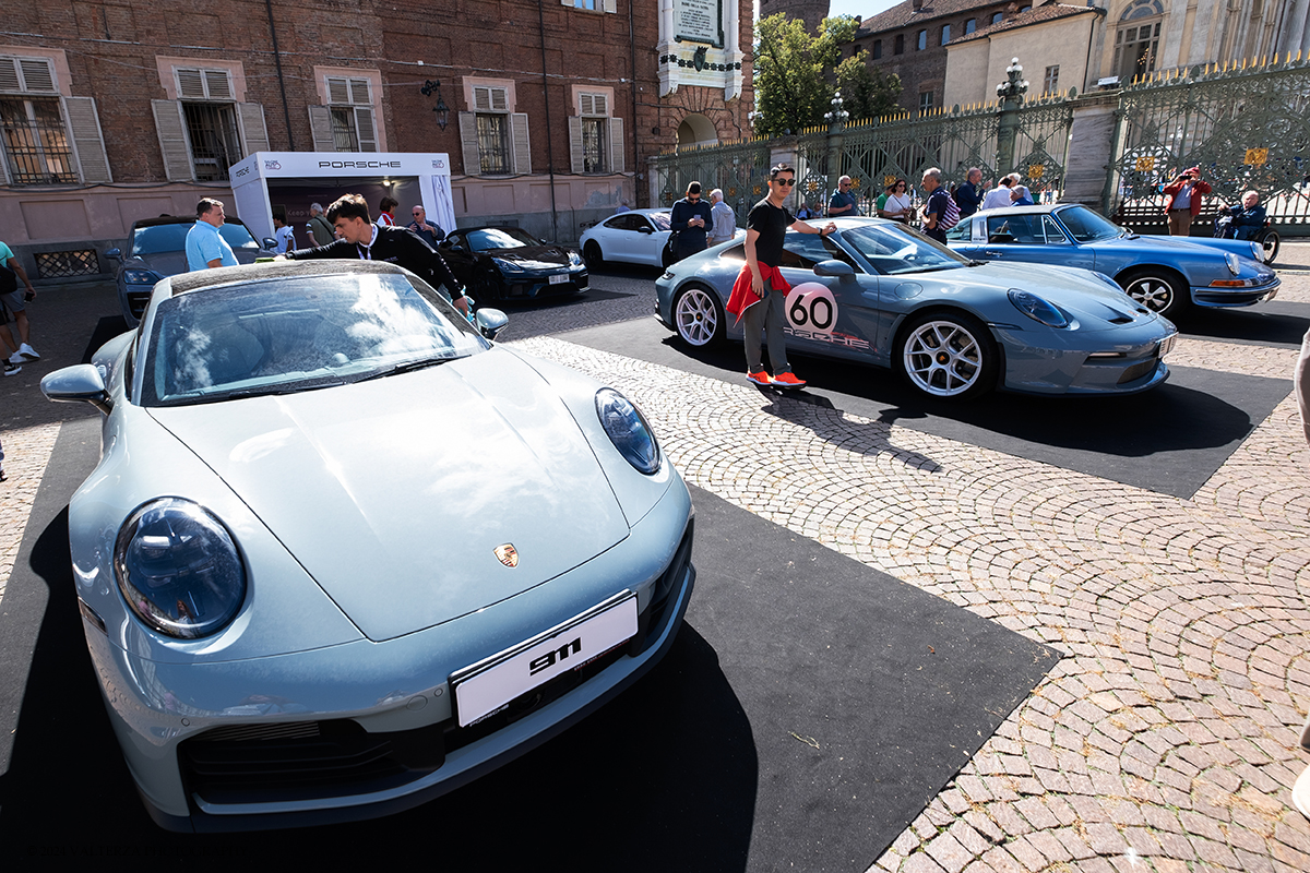 DSCF5644.jpg - 13/09/2024. Torino. La manifestazione open air  si svolge dal 13 al 15 settembre nel centro della cittÃ . Nella foto stand Porsche