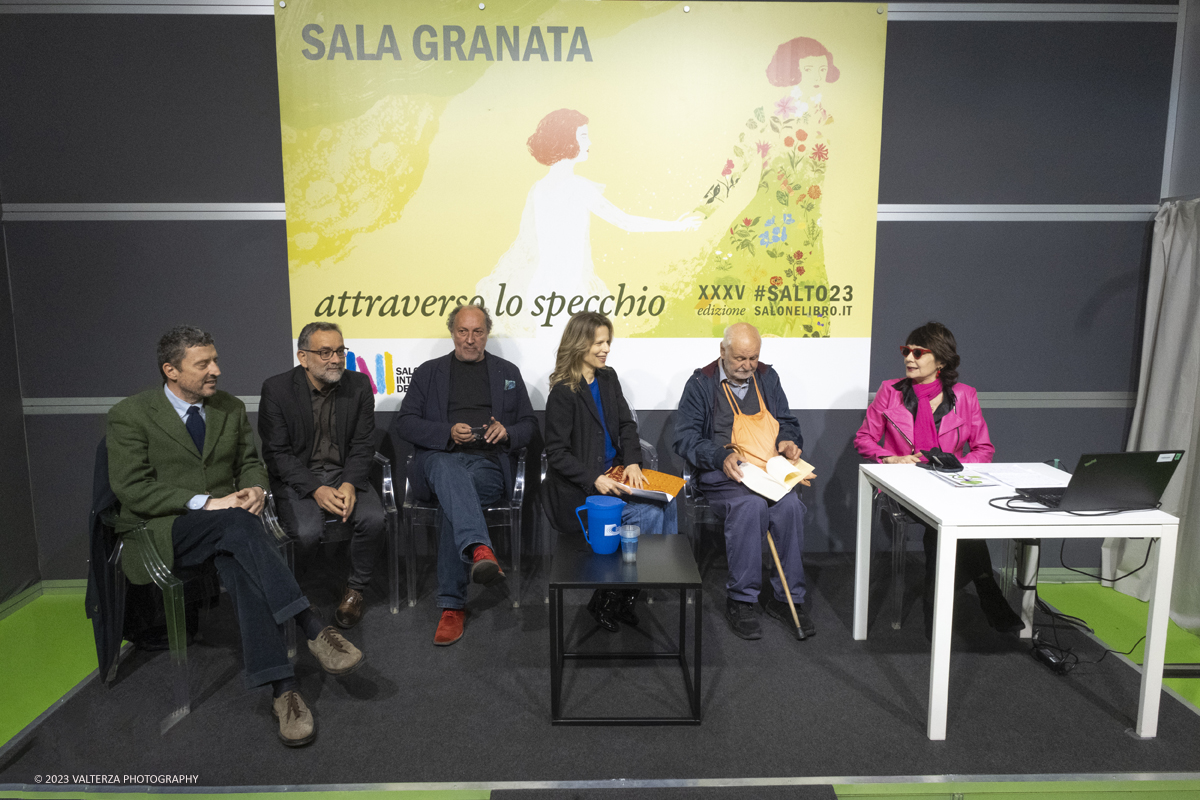 _DSF5508.jpg - 19/05/2023. Torino. Elisabetta Sgarbi delle Edizioni La nave di Teseo presenta L'opera Carmelo Bene Opere con Fulvio Abbate, Sonia Bergamasco, Pietrangelo Buttafuoco, Luigi de Luca..