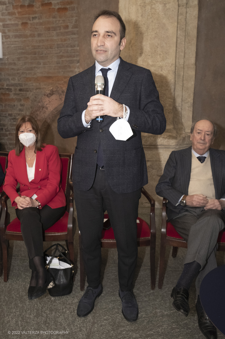 _DSF9727.jpg - 25/03/2022. Torino. Anticipazione della mostra â€˜Invito a Pompeiâ€™, che sarÃ  aperta al pubblico dallâ€™8 aprile al 29 agosto 2022. In questa occasione si Ã¨ assistito allâ€™apertura in diretta delle due casse che contengono il Mosaico con delfino di ambiente termale (tepidarium), 50-79 d.C, Boscoreale, villa della Pisanella e la Parete affrescata con pittura da giardino, 25-50 d.C, Pompei VI 17, 42 - Casa del Bracciale dâ€™oro. Nella foto Stefano Lo Russo, Sindaco CittÃ  di Torino