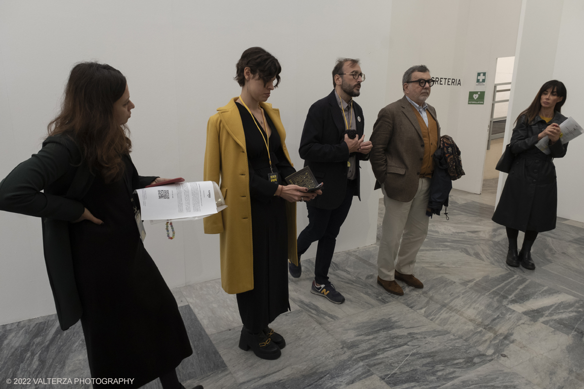 _DSF6169.jpg - 03/11/2022/Torino/XI edizione di The Others art fair , Unâ€™edizione internazionale, che conferma la fiera come uno degli eventi dedicati allâ€™arte contemporanea di maggiore rilievo, allâ€™insegna dellâ€™avanguardia e della contaminazione.Nella foto un momento del la presentazione inaugurale della mostra