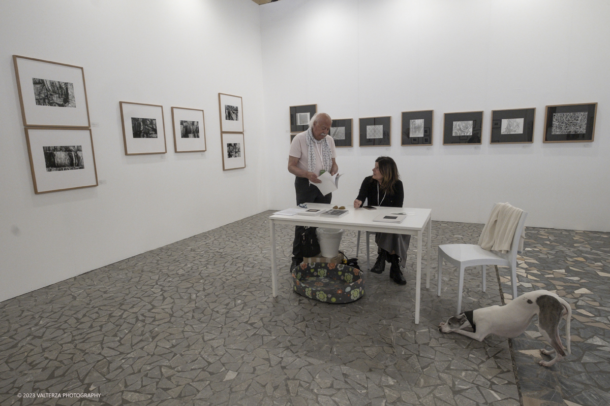 _DSF3621.jpg - 04/05/2023. Torino. The Phair-Photo Art Fair, lâ€™appuntamento annuale dedicato allâ€™immagine e alla fotografia di Torino. Gallerie nazionali ed  internazionali dâ€™arte contemporanea e di fotografia, presentano i loro progetti espositivi. Nella foto la Gallerrie Die Mauer, Prato  Italia