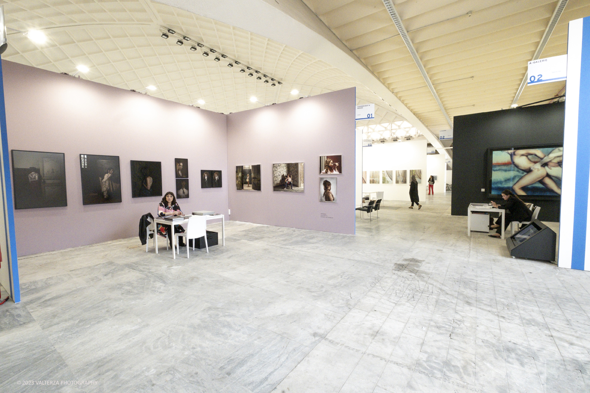 _DSF4309.jpg - 04/05/2023. Torino. The Phair-Photo Art Fair, lâ€™appuntamento annuale dedicato allâ€™immagine e alla fotografia di Torino. Gallerie nazionali ed  internazionali dâ€™arte contemporanea e di fotografia, presentano i loro progetti espositivi. Nella foto parte dell'allestimento della mostra