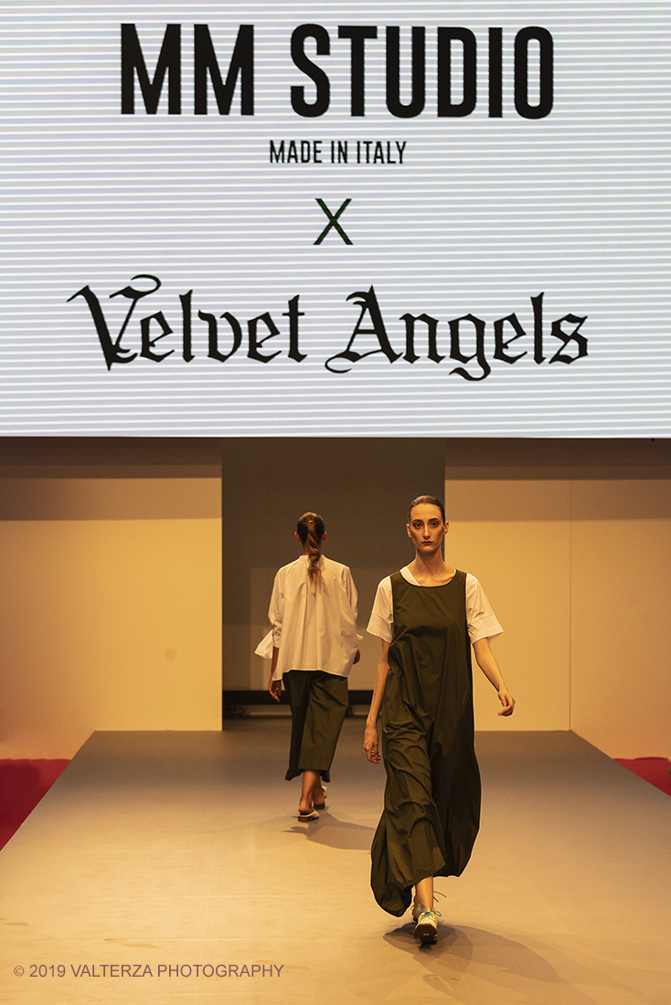 _G3I3282.jpg - 27-06-2019. Torino, quest'anno la Cina  ha aperto le sfilate della settimana di moda  della TFW . Nella foto una creazione MM Studio per Velvet Angels