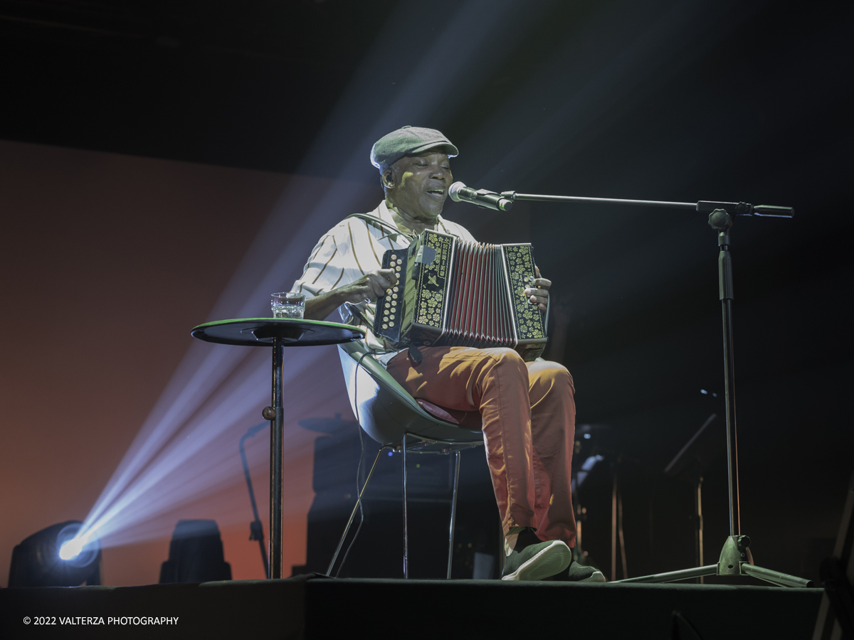 _G3I8972.jpg - 15/06/2022.Torino. Nascimento Ã¨ un idolo della musica brasiliana, un cantautore celebrato in tutto il Mondo. Parte da Torino il tour di addio ai palchi di Nascimiento. Nella foto Milton Nascimento