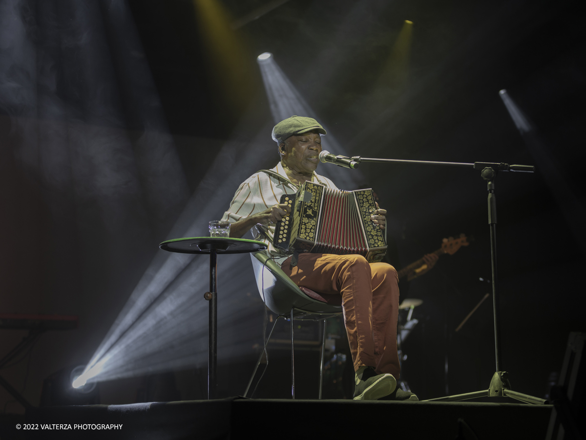 _G3I8988.jpg - 15/06/2022.Torino. Nascimento Ã¨ un idolo della musica brasiliana, un cantautore celebrato in tutto il Mondo. Parte da Torino il tour di addio ai palchi di Nascimiento. Nella foto Milton Nascimento