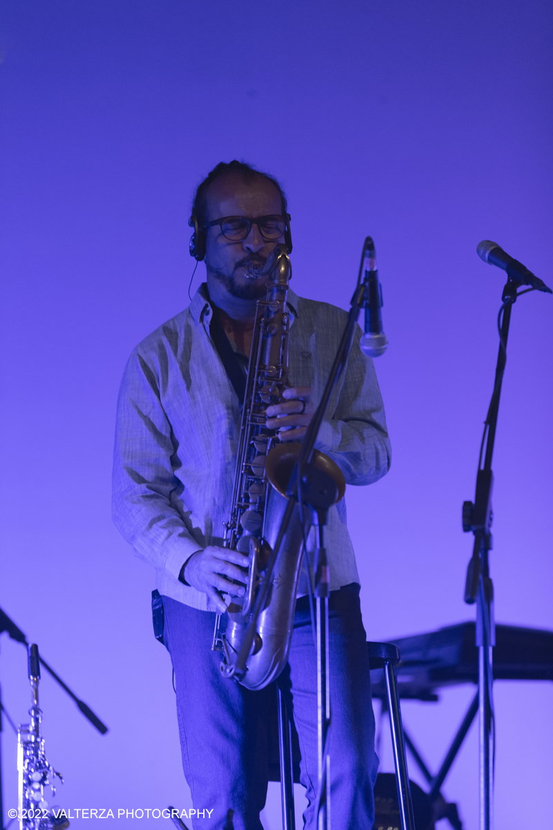 _G3I9167.jpg - 15/06/2022.Torino. Nascimento Ã¨ un idolo della musica brasiliana, un cantautore celebrato in tutto il Mondo. Parte da Torino il tour di addio ai palchi di Nascimiento. Nella foto Vidor Santiago al Sax