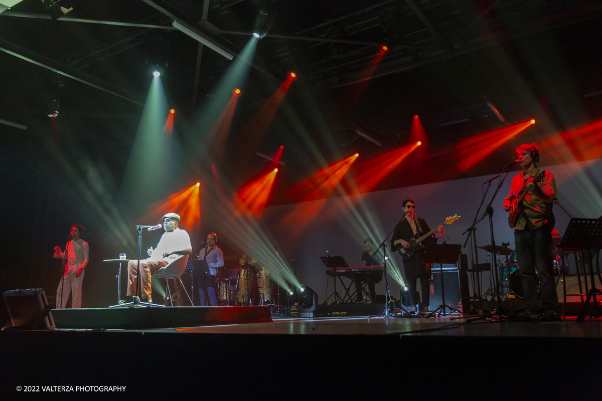 _X9B0018.jpg - 15/06/2022.Torino. Nascimento Ã¨ un idolo della musica brasiliana, un cantautore celebrato in tutto il Mondo. Parte da Torino il tour di addio ai palchi di Nascimiento. Nella foto Milton Nascimento ed il suo complesso