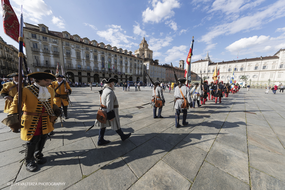 _G3I4160.jpg - 7/09/2019. Torino. Cerimonie di celebrazione dell'evento  con il gruppo storico Pietro Micca. Nella foto Parata storica in Piazza Castello.