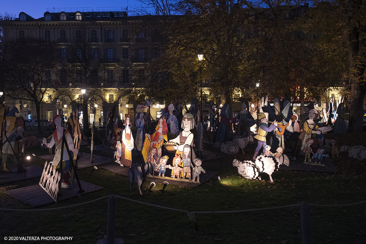 _DSF9084.jpg - 13/12/2020. Torino. Torino si prepara al Natale. Nella foto  il presepe di EmanueleLuzzati ai giardini Sambuy in piazza Carlo Felice