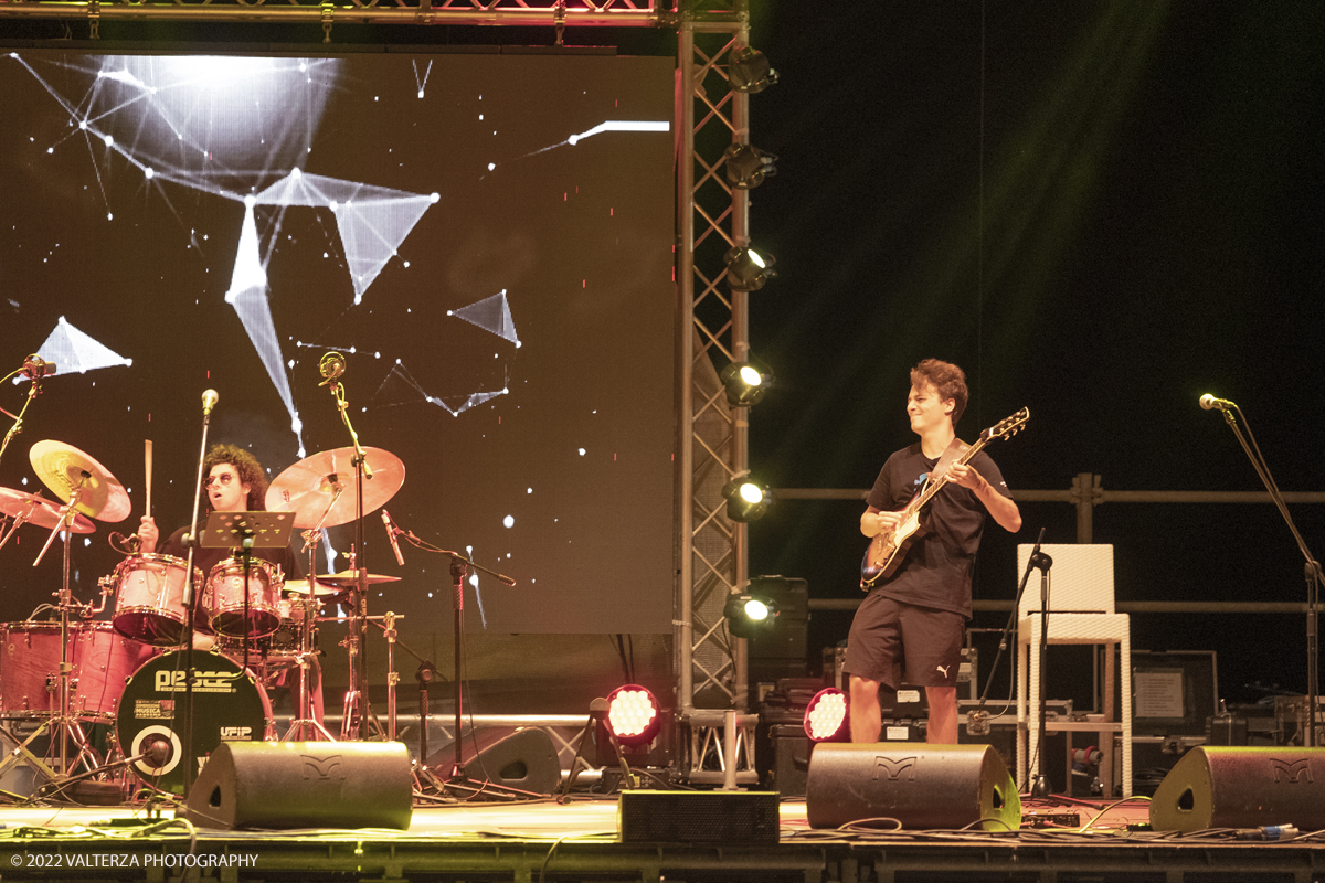 _DSF1425.jpg - 11/08/2022.Sanremo. Il trio Matteo Mancuso alla chitarra, Gianluca Pellerito alla Batteria e Riccardo Oliva al Basso elettrico e tastiera in concerto.