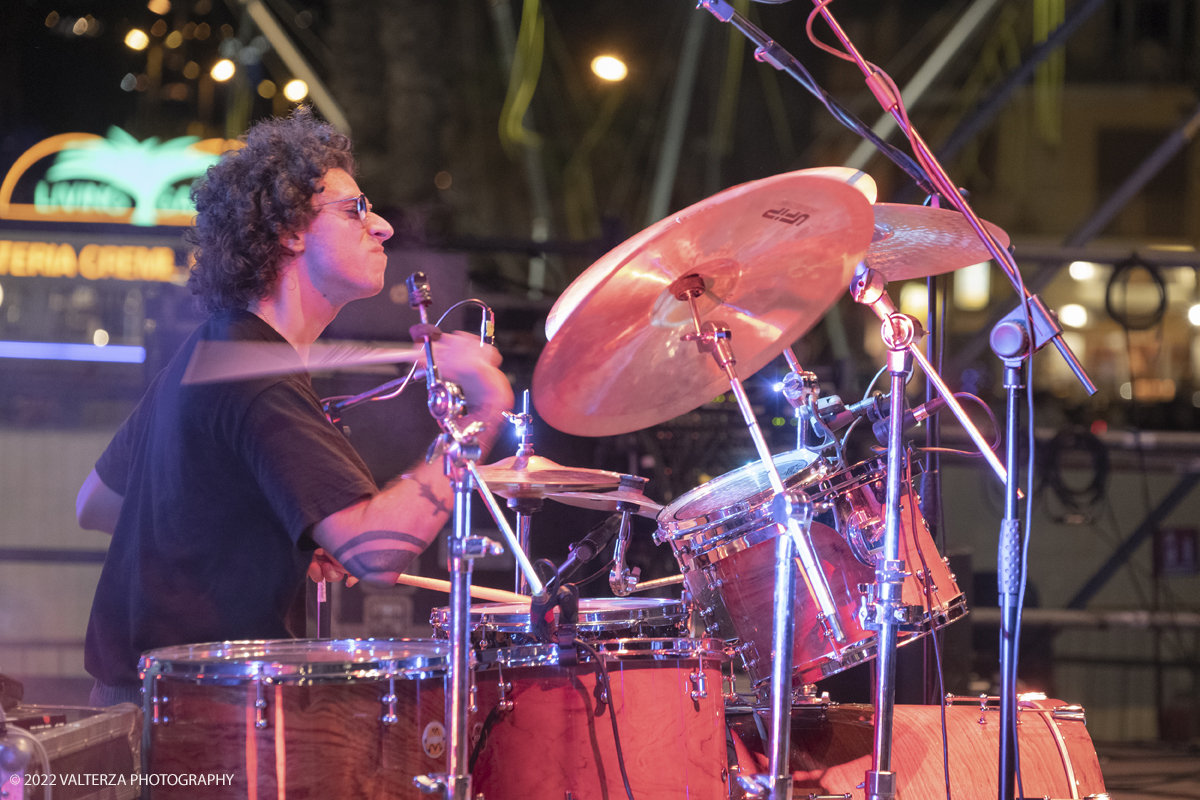 _DSF1929.jpg - 11/08/2022.Sanremo. Il trio Matteo Mancuso alla chitarra, Gianluca Pellerito alla Batteria e Riccardo Oliva al Basso elettrico e tastiera in concerto.