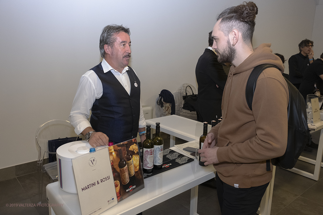 _DSF4738.jpg - 16-11-2019. Torino.   al vino aromatizzato Ã¨ stato dedicato un weekned giornata con degustazioni, miscelazioni e workshop, organizzata dallâ€™Istituto del Vermouth che ha invitato i 18 produttori storici per raccontare segreti e tradizione dello storico aperitivo. Nella foto l'area dove si degustano i Vermouth di 18 produttori storici italiani.