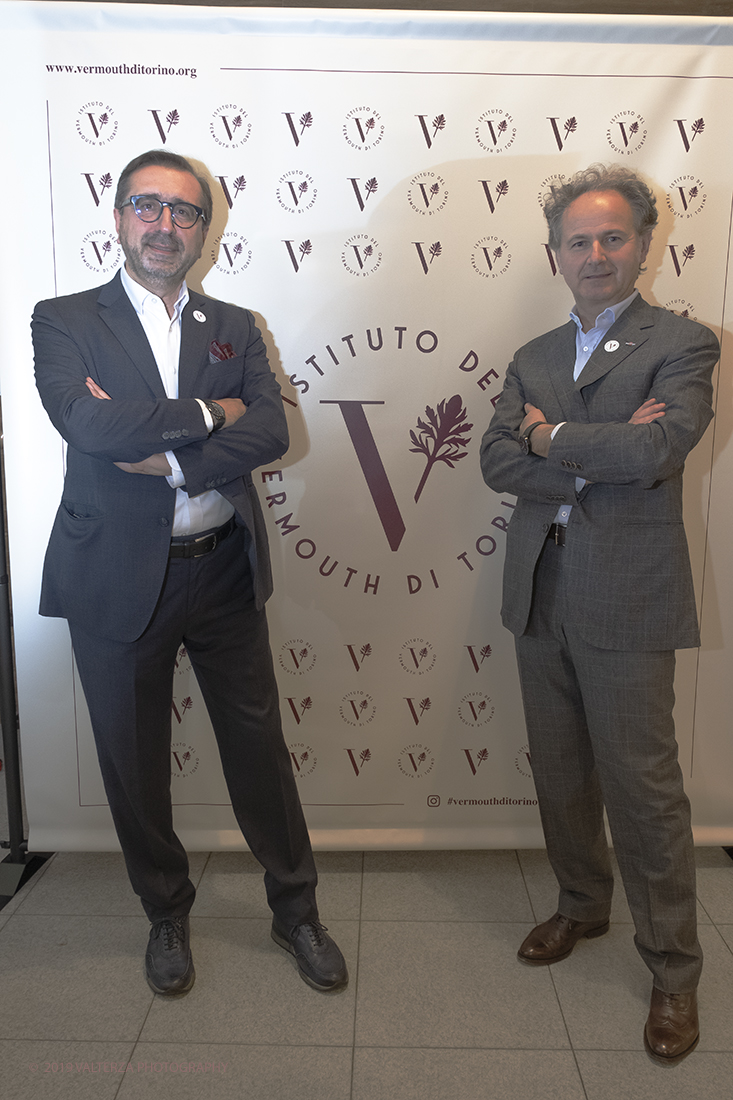 _DSF4891.jpg - 16-11-2019. Torino.   al vino aromatizzato Ã¨ stato dedicato un weekned giornata con degustazioni, miscelazioni e workshop, organizzata dallâ€™Istituto del Vermouth che ha invitato i 18 produttori storici per raccontare segreti e tradizione dello storico aperitivo. Nella foto Roberto Bava, presidente dellâ€™istituto del Vermouth e Giorgio Castagnotti Presidente della Martini e Rossi.