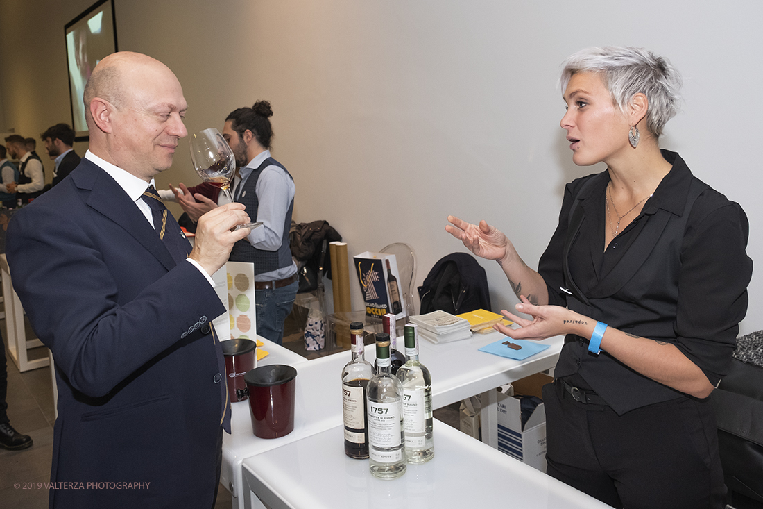 _DSF4952.jpg - 16-11-2019. Torino.   al vino aromatizzato Ã¨ stato dedicato un weekned giornata con degustazioni, miscelazioni e workshop, organizzata dallâ€™Istituto del Vermouth che ha invitato i 18 produttori storici per raccontare segreti e tradizione dello storico aperitivo. Nella foto l'area dove si degustano i Vermouth di 18 produttori storici italiani.