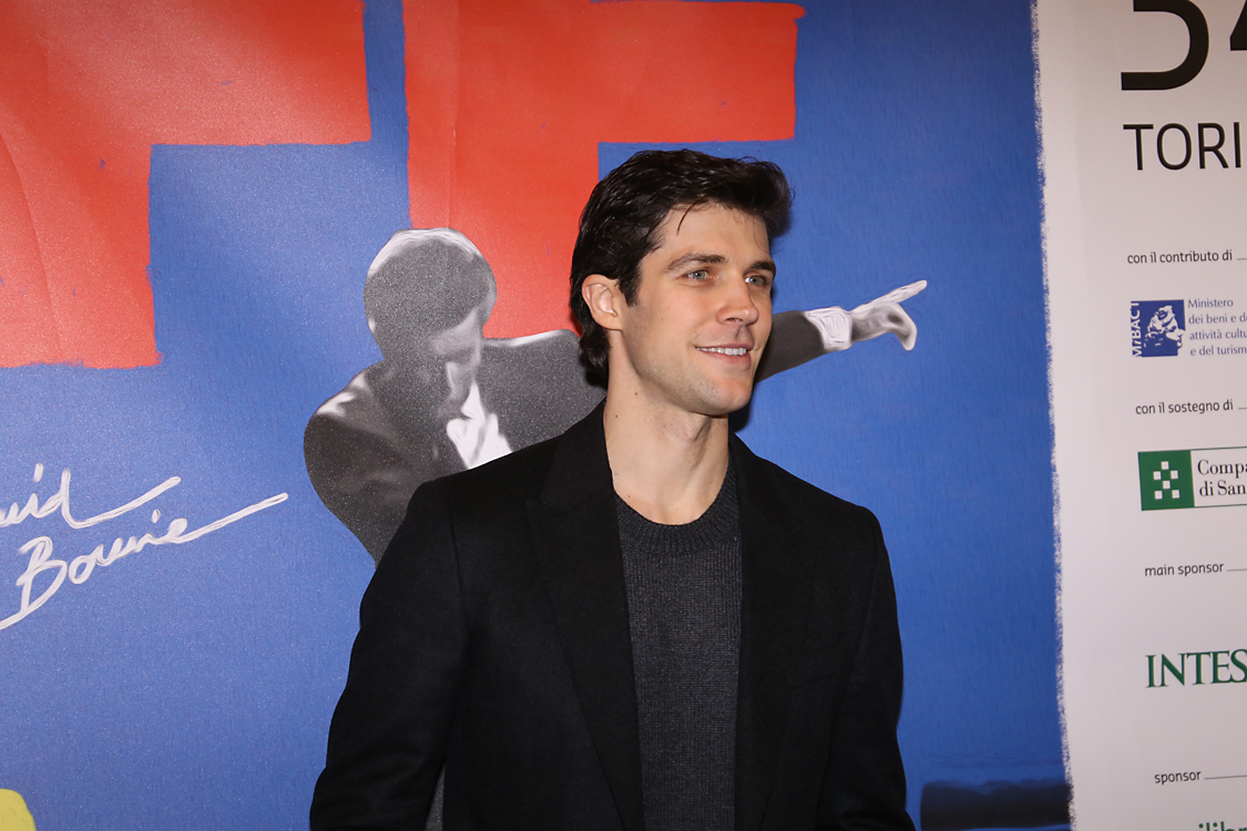 ConfStampa_142.jpg - Roberto Bolle e Francesca Pedroni regista di Roberto Bolle. L’arte della danza (Italia, 2016).