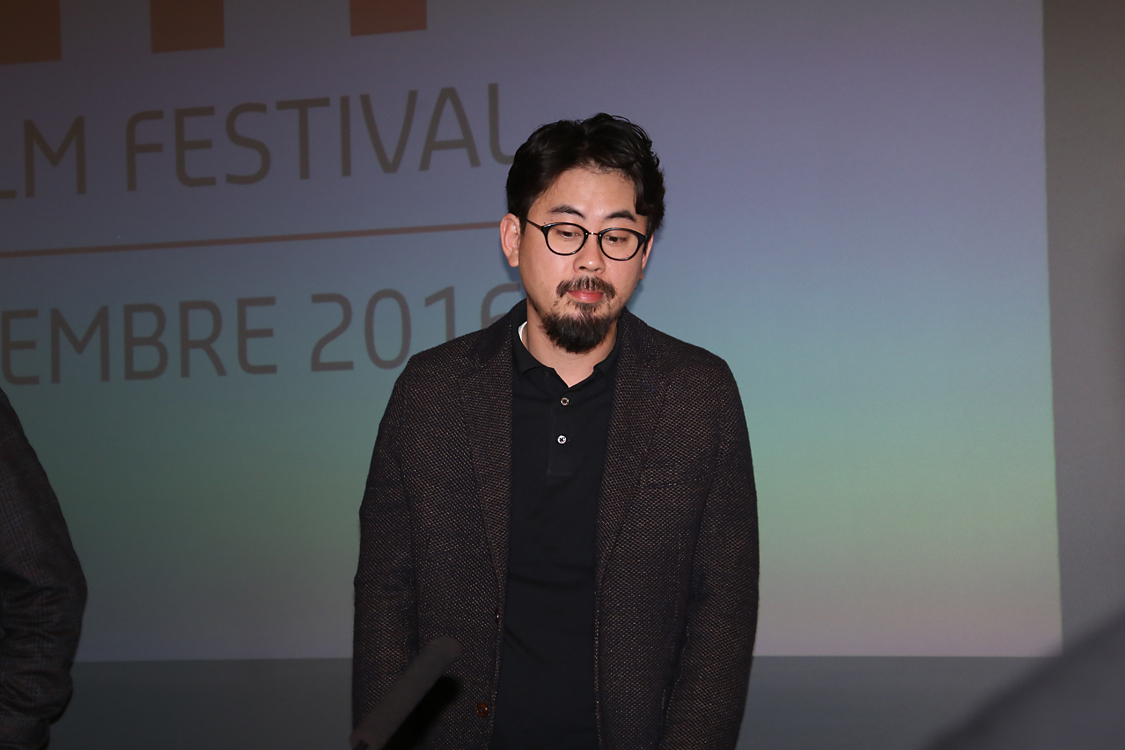 ConfStampa_87.jpg - Hong-Jin Na (regista) di Goksung / The Wailing (Corea del Sud, 2016).