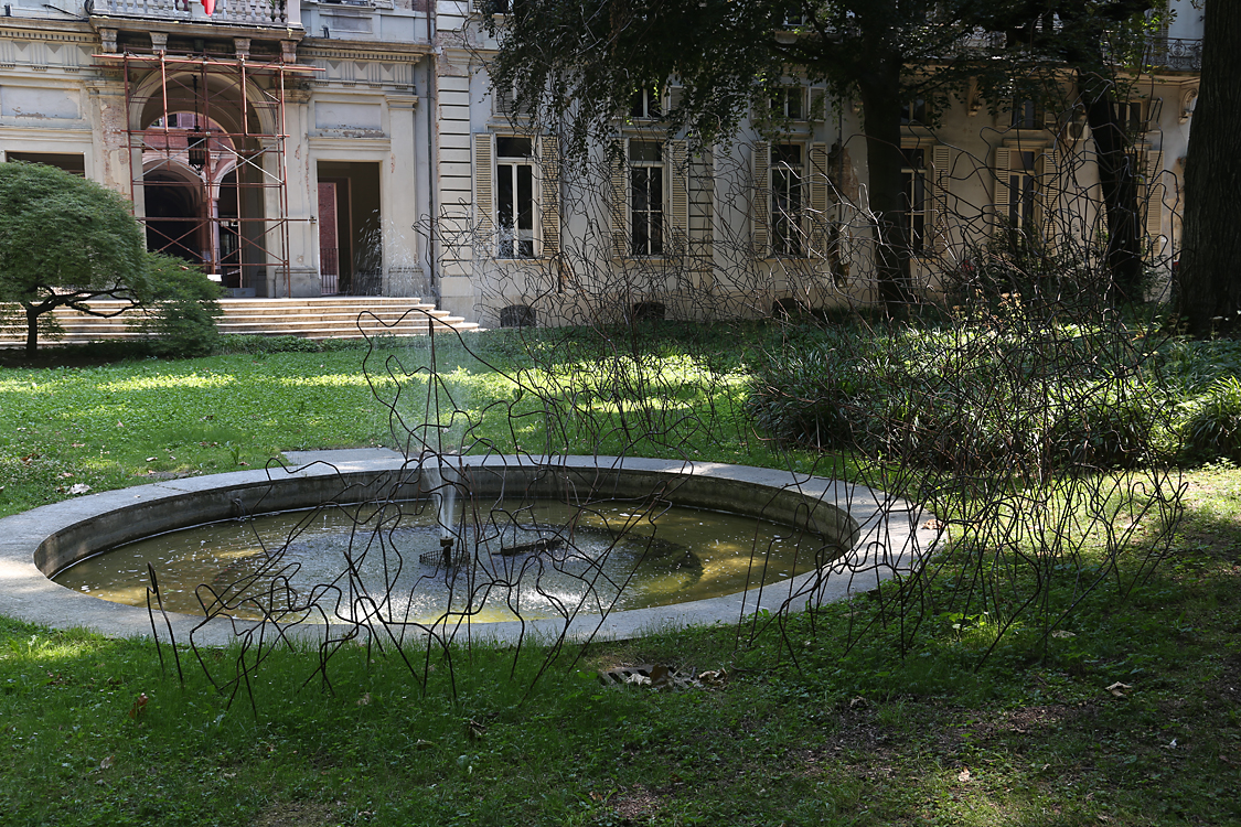 ArteAlleCorti_101.jpg - Carlo D’ORIA - Germogli - Giardino Palazzo Cisterna