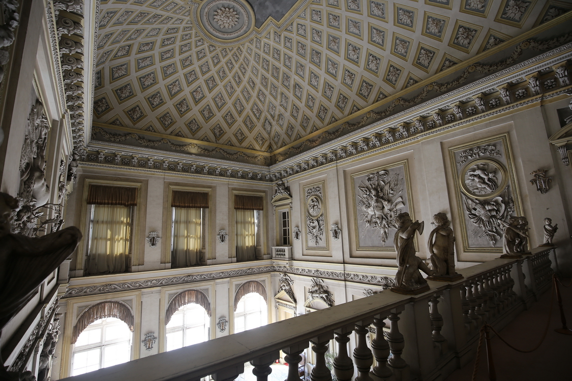 CastelloRacconigi_135.JPG - Salone di Ercole dalla balconata dell'orchestra