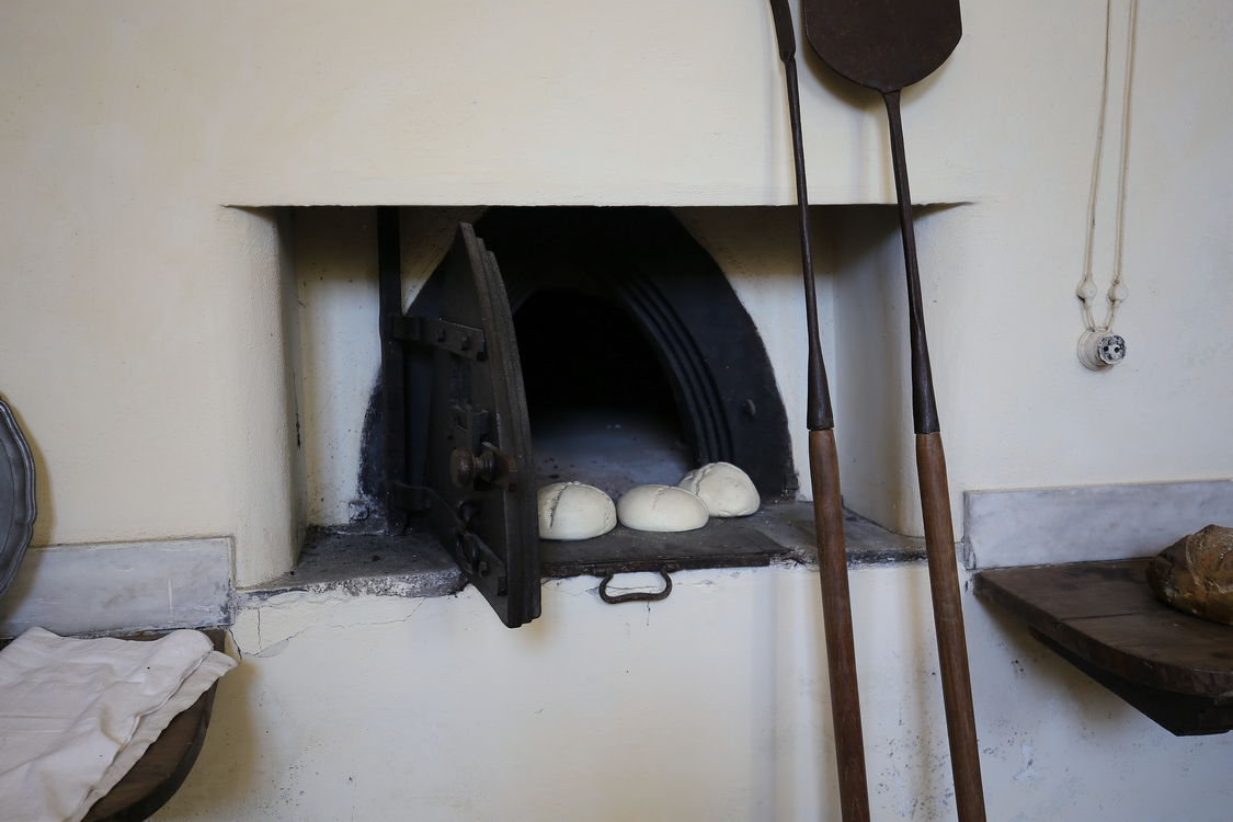 CastelloRacconigi_152.JPG - Le cucine   Il forno per il pane