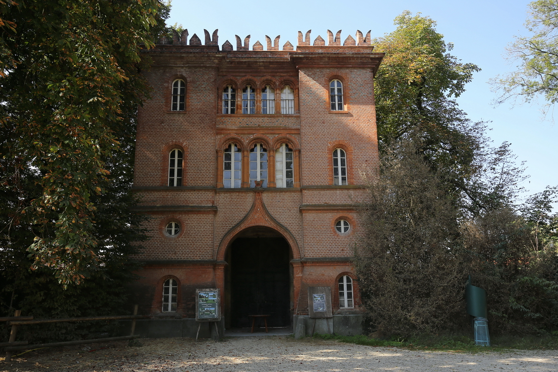 CastelloRacconigi_170.JPG - Ingresso al parco