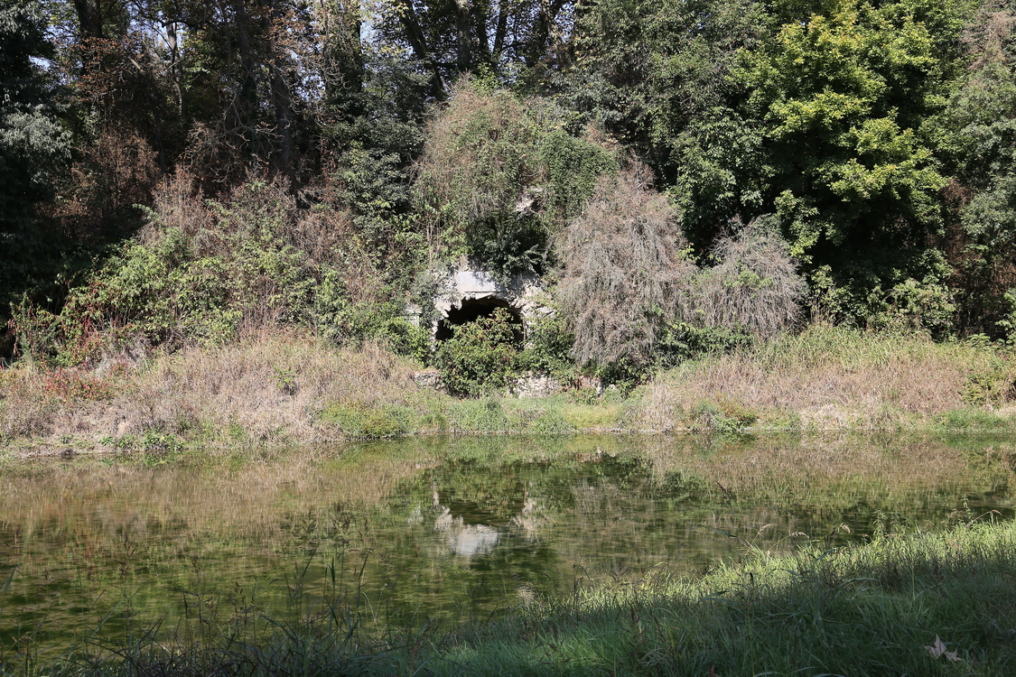 CastelloRacconigi_197.JPG - Il Parco - Ruscello