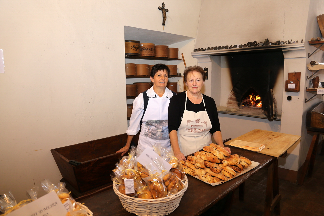 Cisterna_42.JPG - Antichi mestieri: il forno